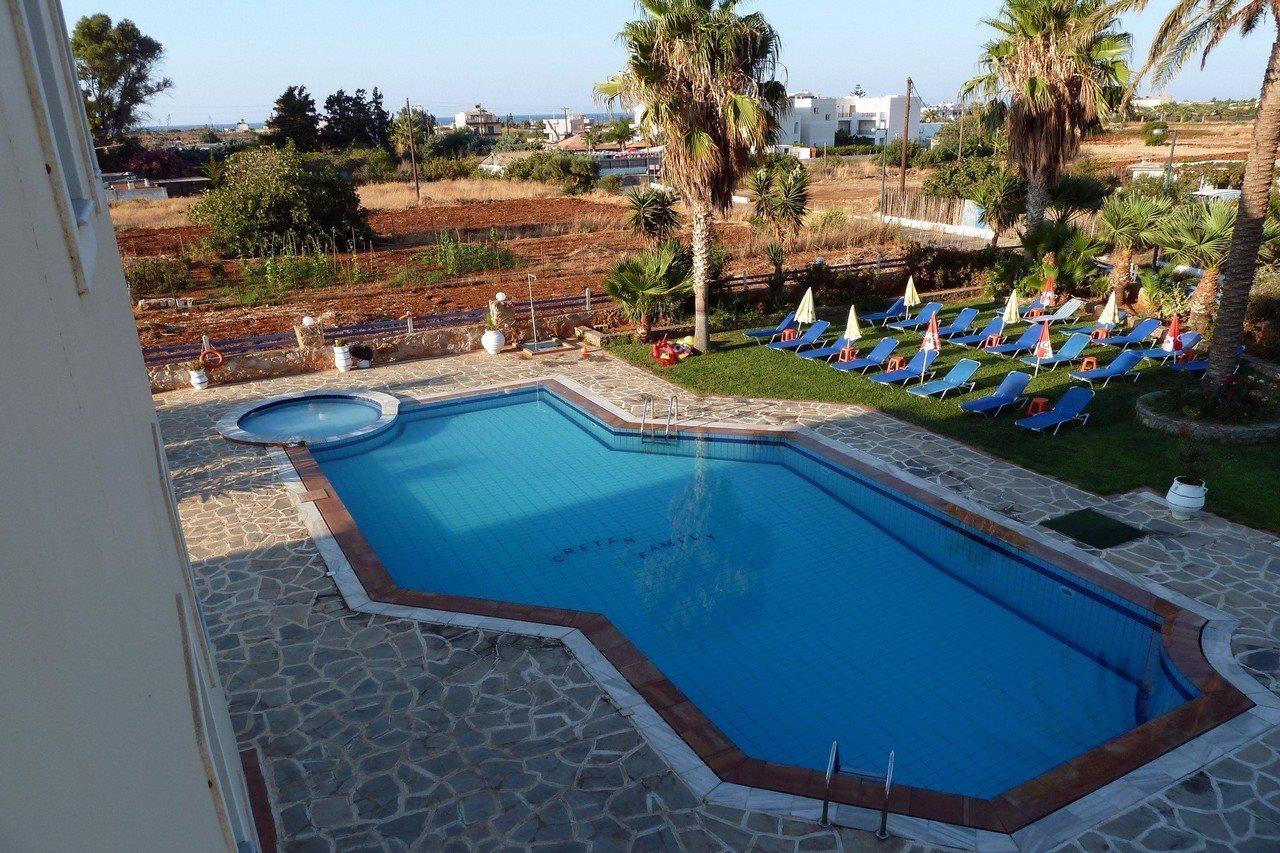 Cretan Family Apartments Mália Kültér fotó