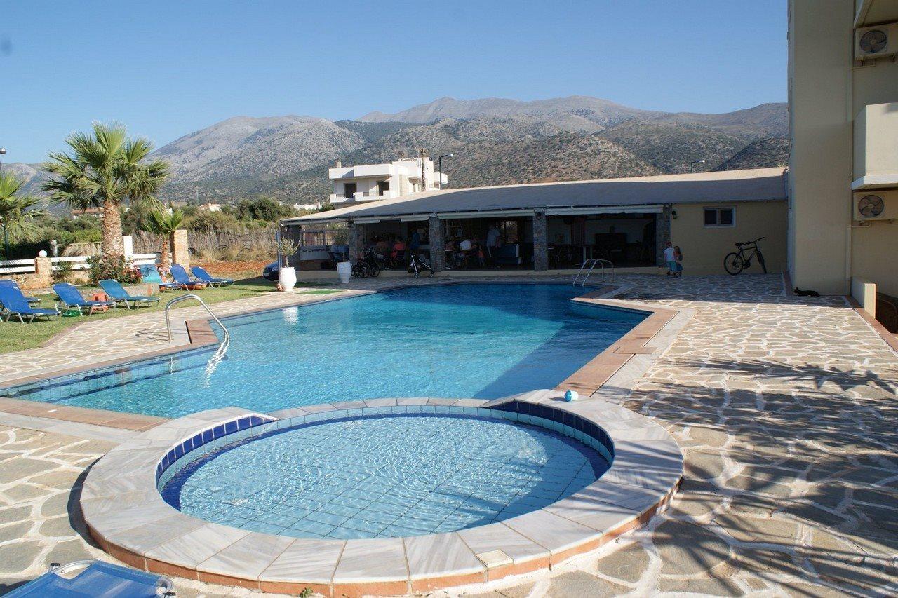 Cretan Family Apartments Mália Kültér fotó